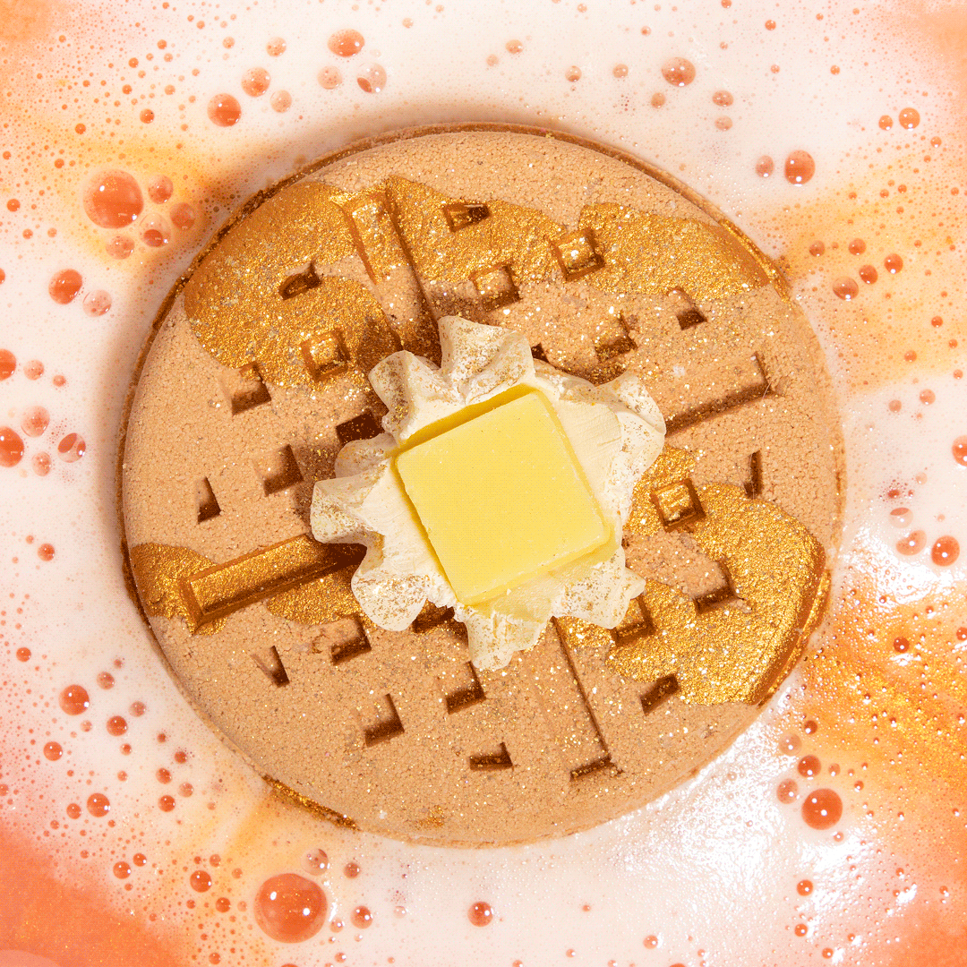 Bath-Bombs-Waffle-Maple-Sugar-In-Use.gif