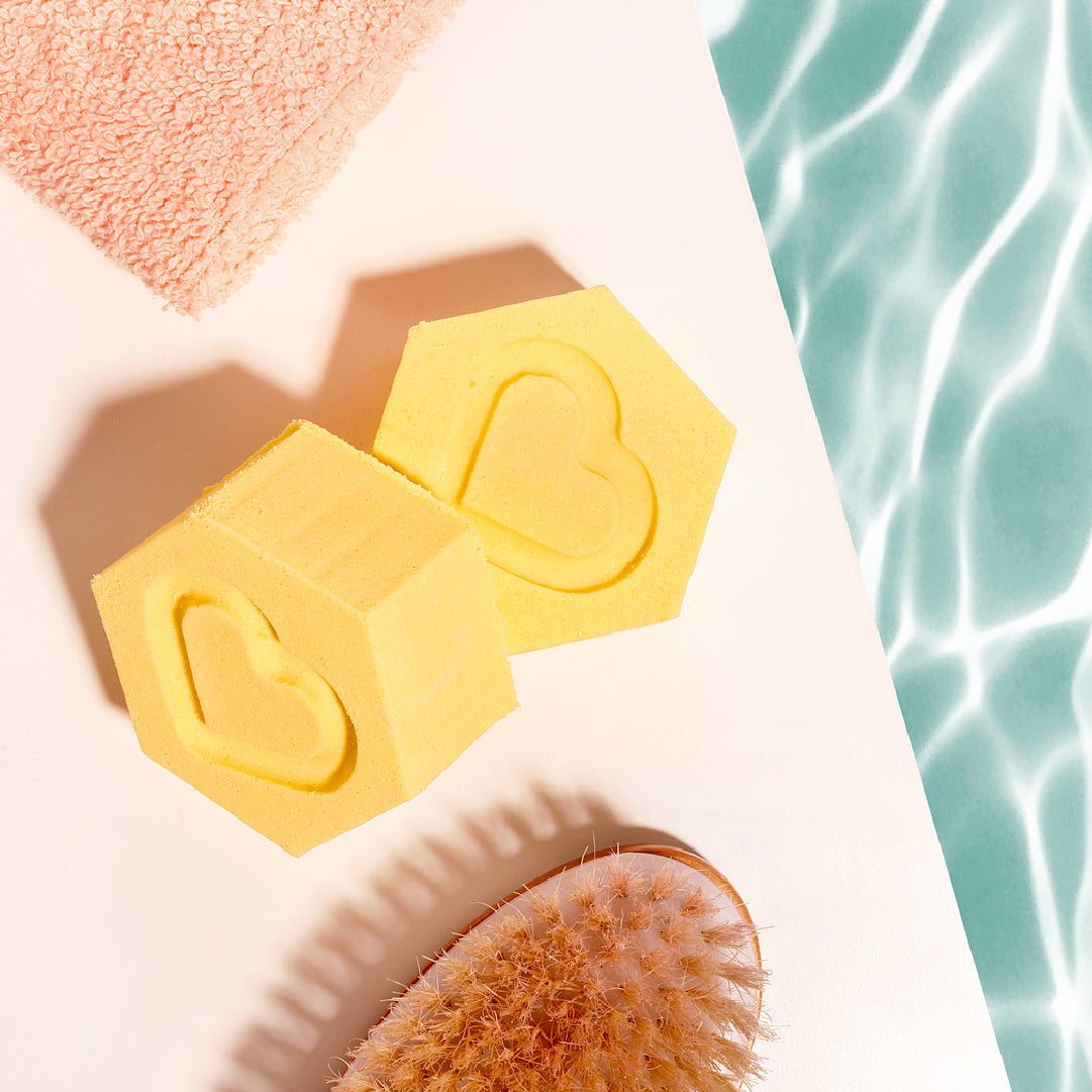 Essential Oil Benefit Bomb - Brighten + Glow Vitamin C Bath Bomb