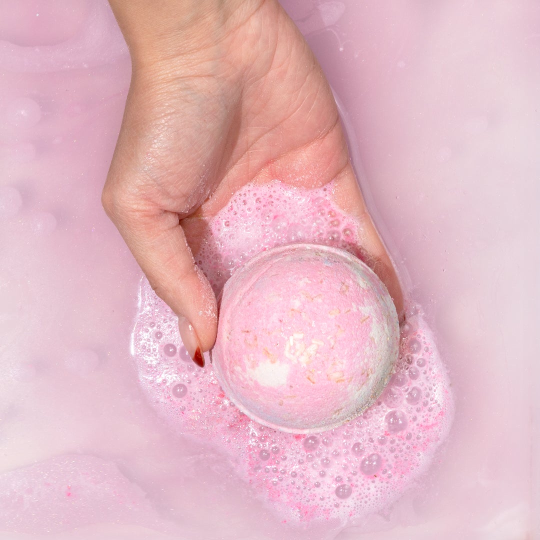 exotic acai bath bombs in use